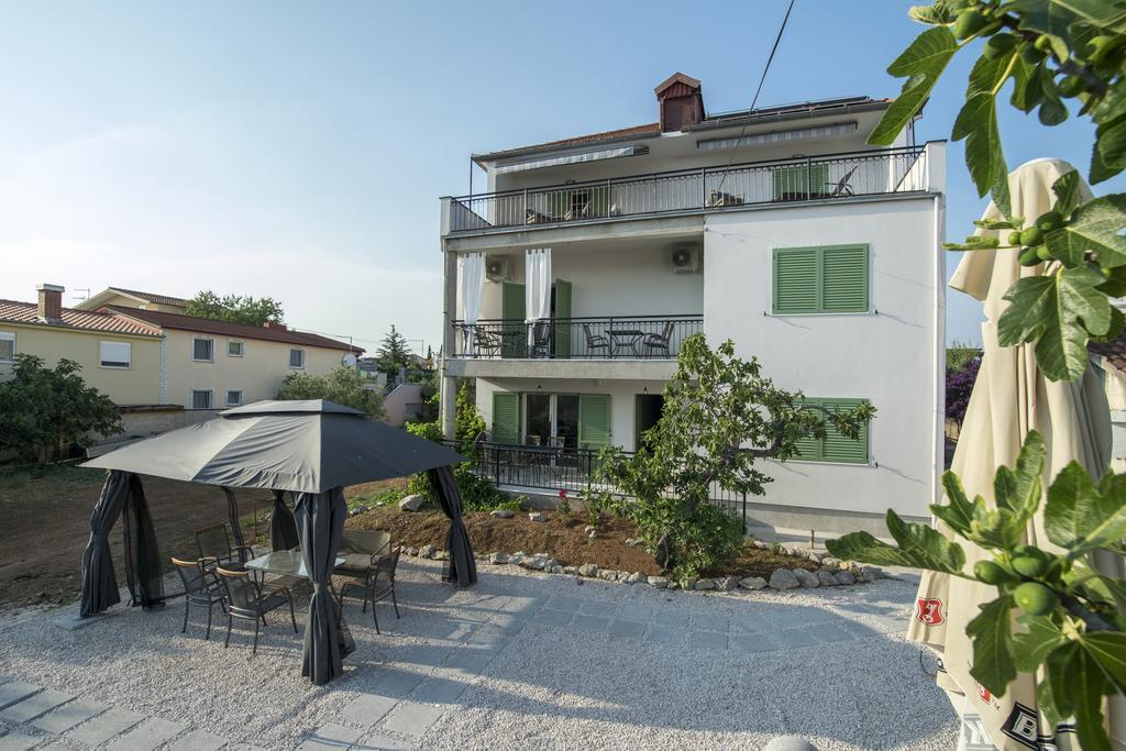 Villa Gambera Pirovac Exterior photo